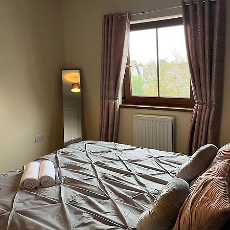 Lovely 2 Bedroom Family Apartment In Newcastle นิวคาสเซิล ภายนอก รูปภาพ