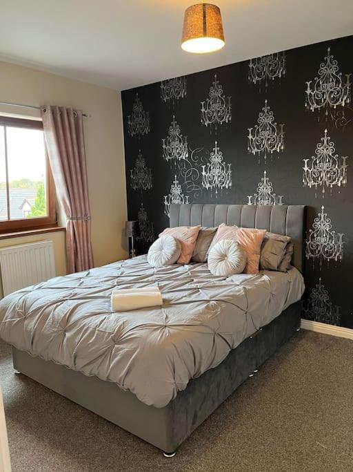 Lovely 2 Bedroom Family Apartment In Newcastle นิวคาสเซิล ภายนอก รูปภาพ